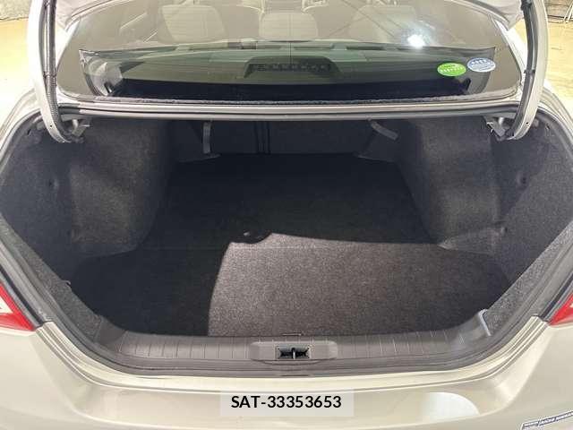 Nissan TEANA 2017-09 8563808-27