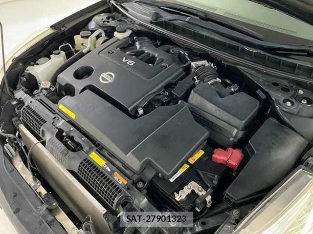 Nissan TEANA 2013-04 8629363-15
