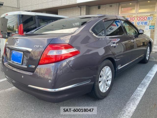 Nissan TEANA 2012-01 8661996-3
