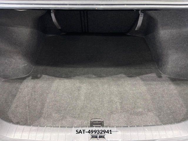 Nissan TEANA 2017-06 8661985-10