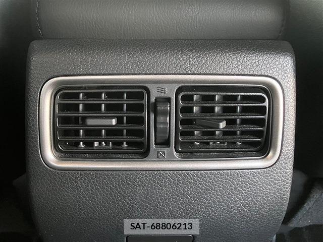 Nissan TEANA 2017-08 8746351-20