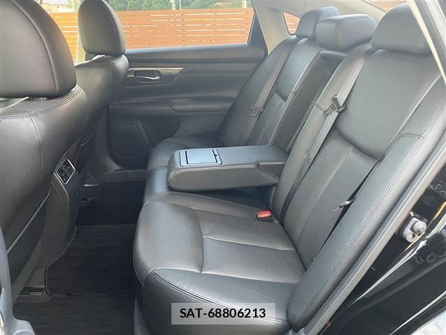 Nissan TEANA 2017-08 8746351-25