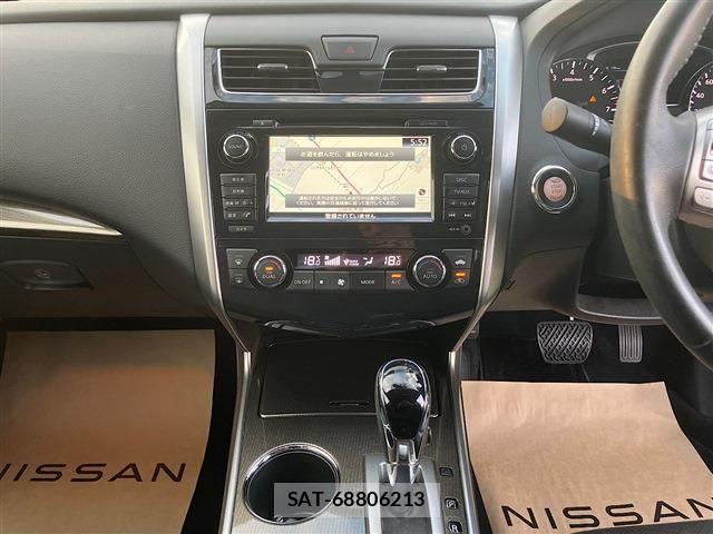 Nissan TEANA 2017-08 8746351-4
