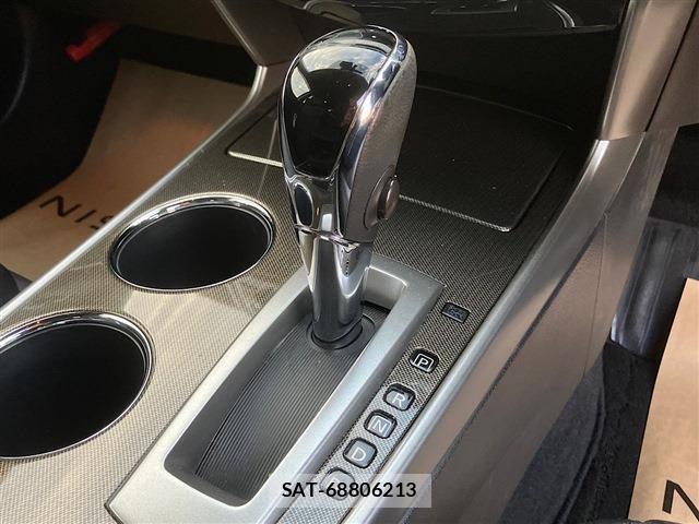 Nissan TEANA 2017-08 8746351-5