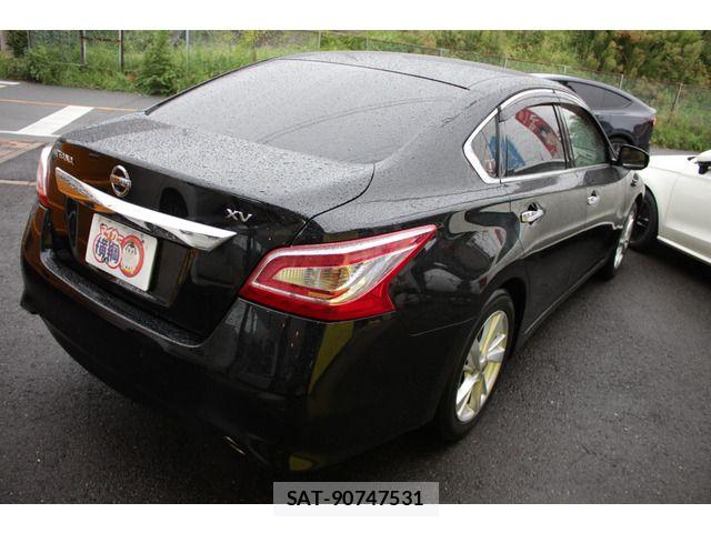 Nissan TEANA 2015-10 8746350-17