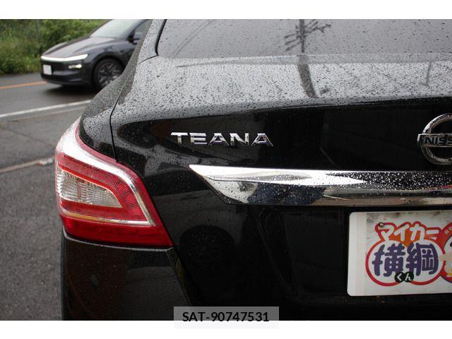 Nissan TEANA 2015-10 8746350-19