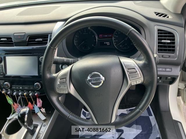 Nissan TEANA 2017-03 8832067-17