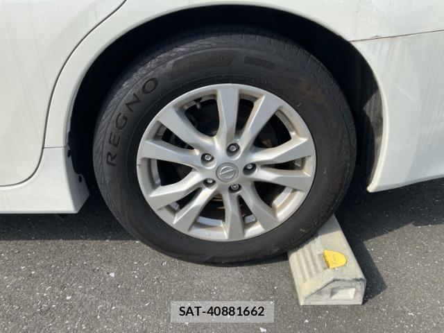 Nissan TEANA 2017-03 8832067-7