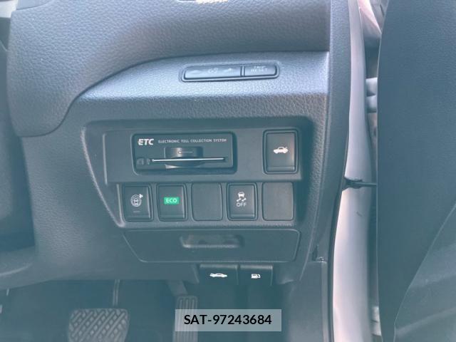 Nissan TEANA 2014-03 8832075-12
