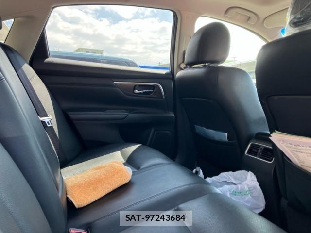 Nissan TEANA 2014-03 8832075-16