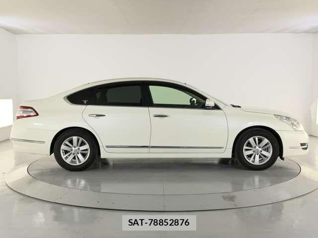 Nissan TEANA 2013-08 8832064-10