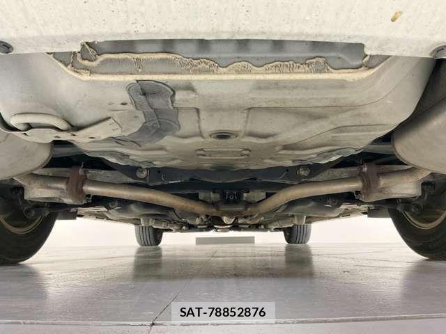 Nissan TEANA 2013-08 8832064-13
