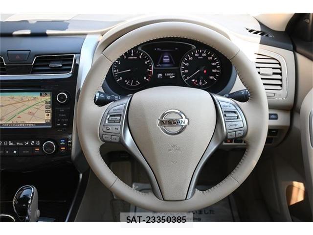 Nissan TEANA 2017-05 8882616-11