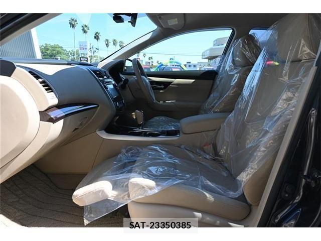 Nissan TEANA 2017-05 8882616-12