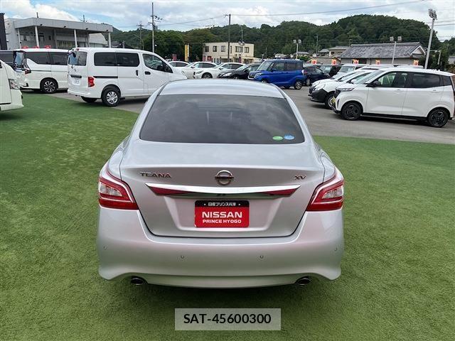 Nissan TEANA 2019-12 8882615-7