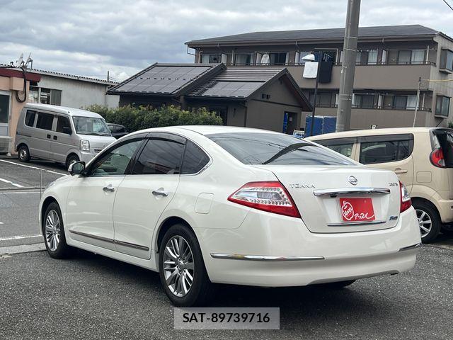 Nissan TEANA 2012-08 8884484-6