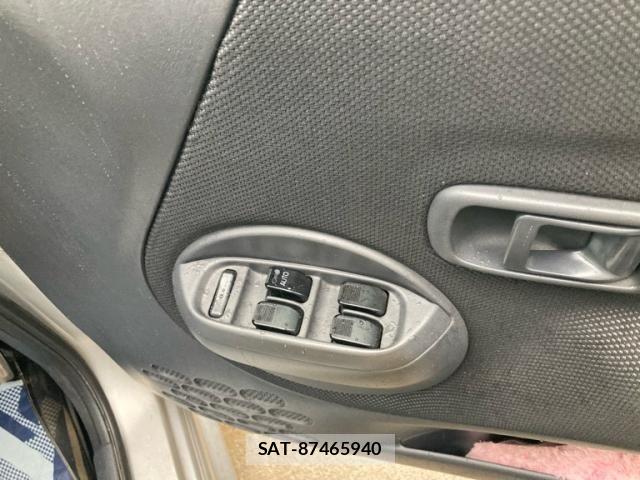 Daihatsu TERIOS KID 2003-10 7330652-12