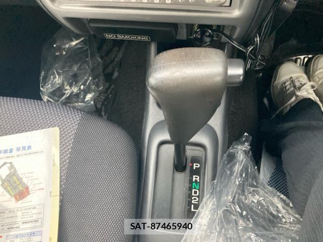 Daihatsu TERIOS KID 2003-10 7330652-16