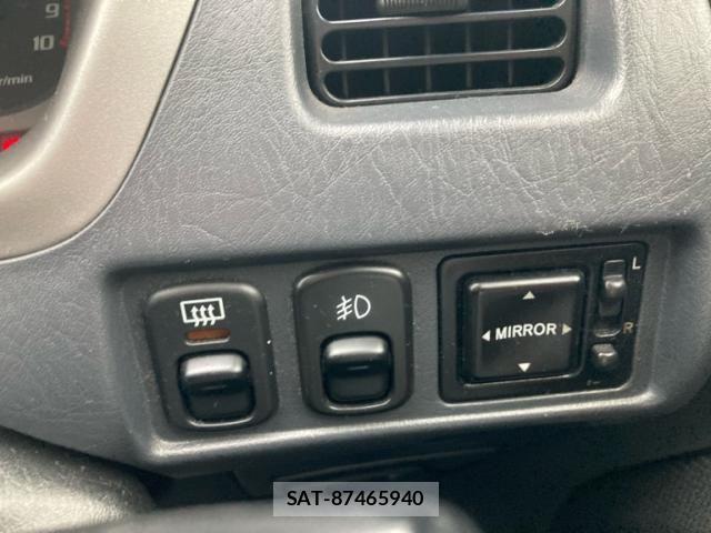 Daihatsu TERIOS KID 2003-10 7330652-17
