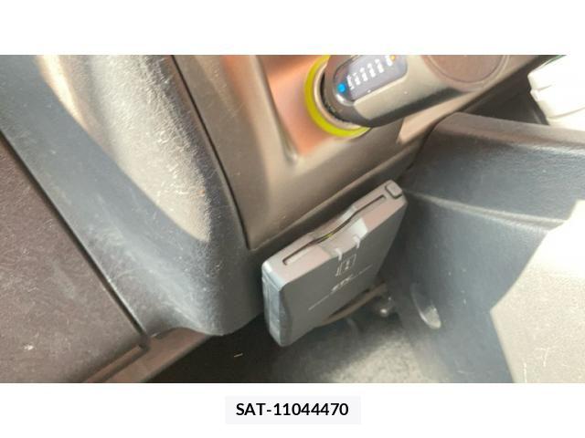 Daihatsu TERIOS KID 2010-01 7729830-23