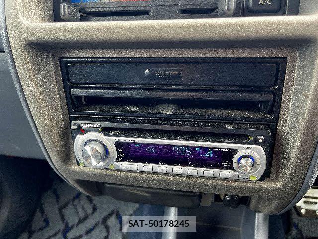 Daihatsu TERIOS KID 2000-01 8232139-22