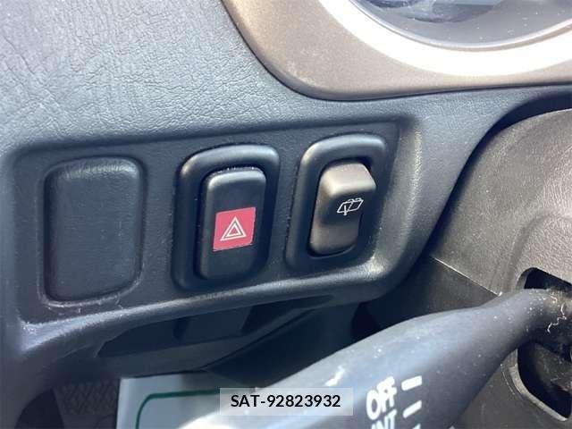 Daihatsu TERIOS KID 2009-11 8369425-2