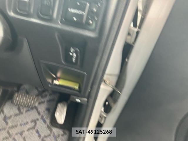 Daihatsu TERIOS KID 2008-01 8832076-13