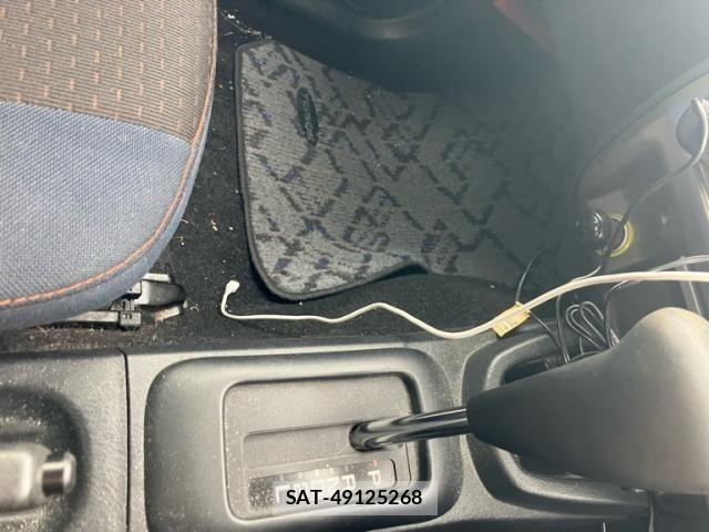 Daihatsu TERIOS KID 2008-01 8832076-16