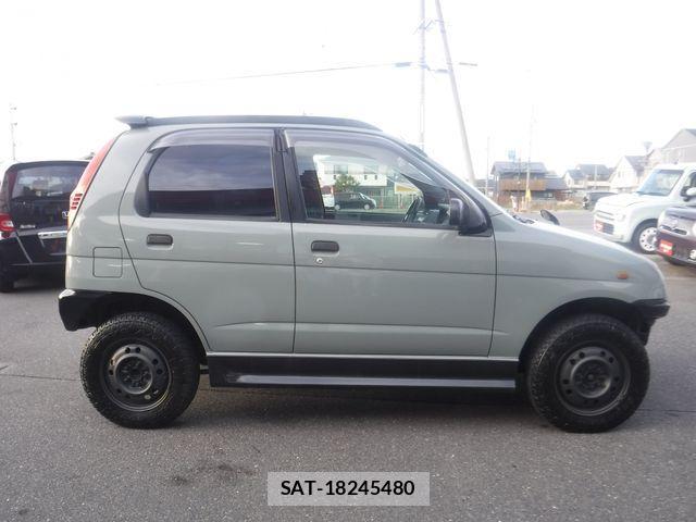 Daihatsu TERIOS KID 1999-01 1276593-4