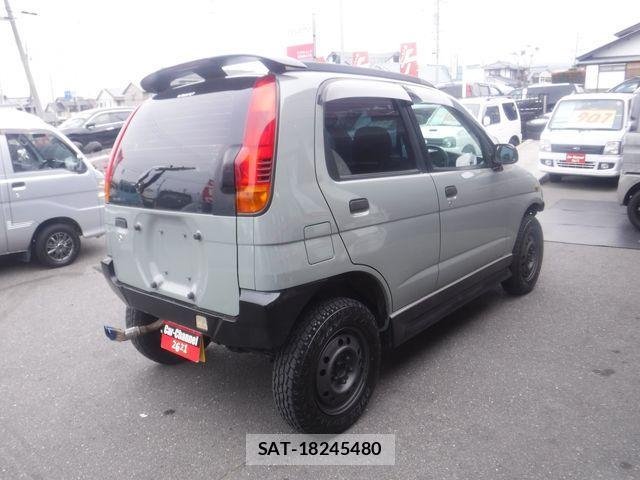 Daihatsu TERIOS KID 1999-01 1276593-6