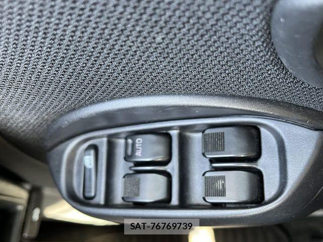 Daihatsu TERIOS KID 2011-10 7226129-16