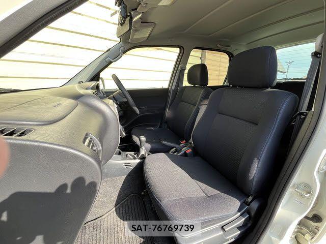 Daihatsu TERIOS KID 2011-10 7226129-18