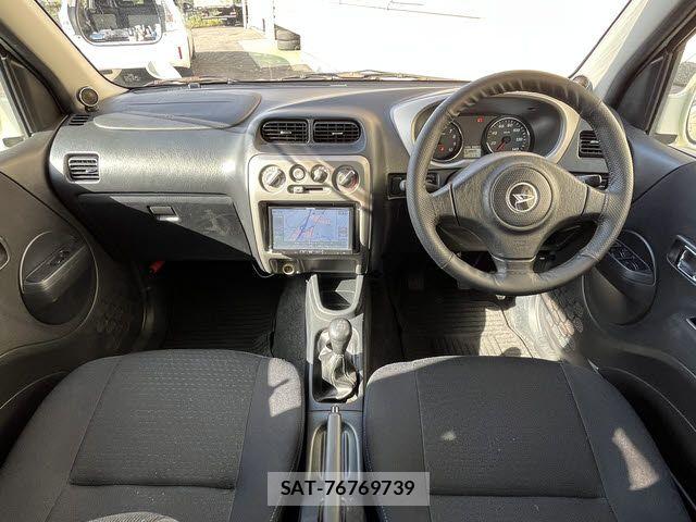Daihatsu TERIOS KID 2011-10 7226129-1