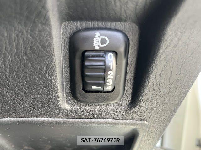 Daihatsu TERIOS KID 2011-10 7226129-5
