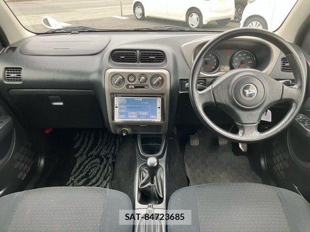 Daihatsu TERIOS KID 2009-04 7330655-10