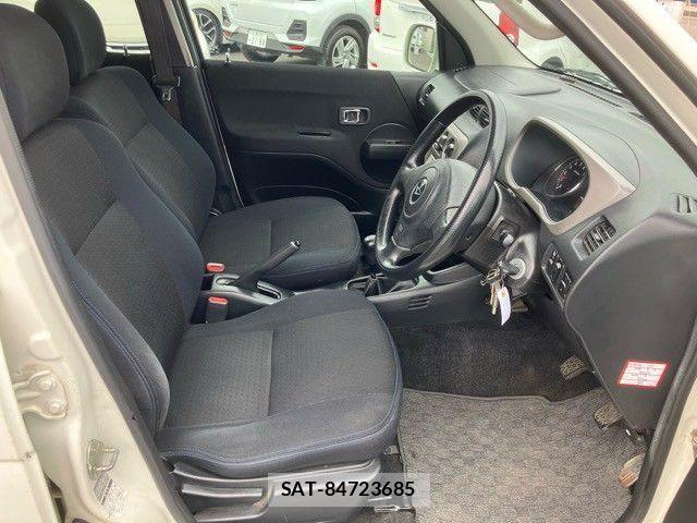 Daihatsu TERIOS KID 2009-04 7330655-11