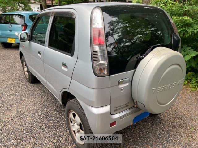 Daihatsu TERIOS KID 2007-06 8038757-6