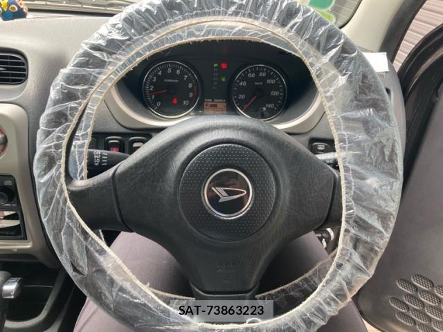 Daihatsu TERIOS KID 2007-08 8102298-21