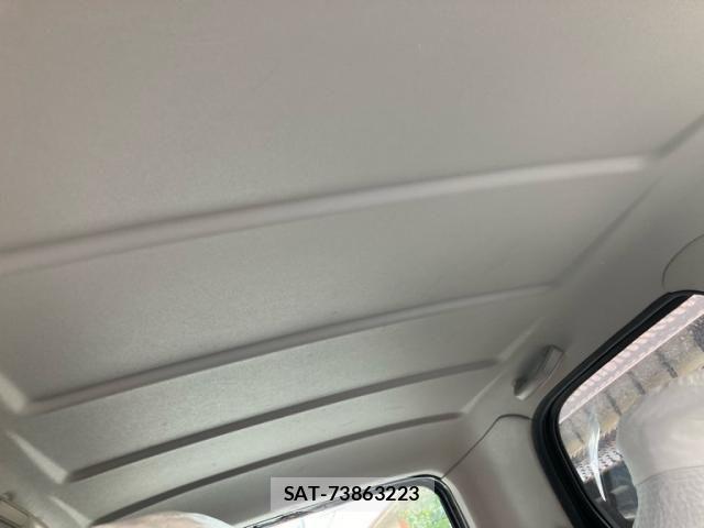 Daihatsu TERIOS KID 2007-08 8102298-26