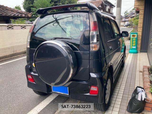 Daihatsu TERIOS KID 2007-08 8102298-2