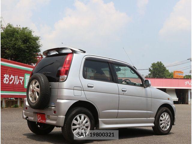 Daihatsu TERIOS KID 2001-01 8159387-2