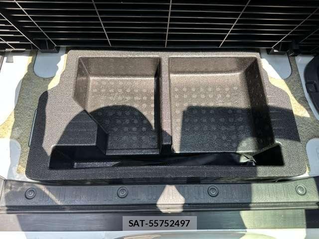 Daihatsu TERIOS KID 2009-11 8210680-14
