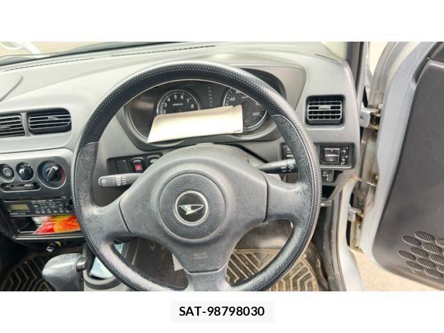 Daihatsu TERIOS KID 2008-03 8232144-11