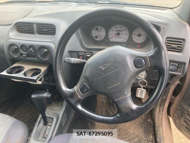 Daihatsu TERIOS KID 2005-09 8317640-9