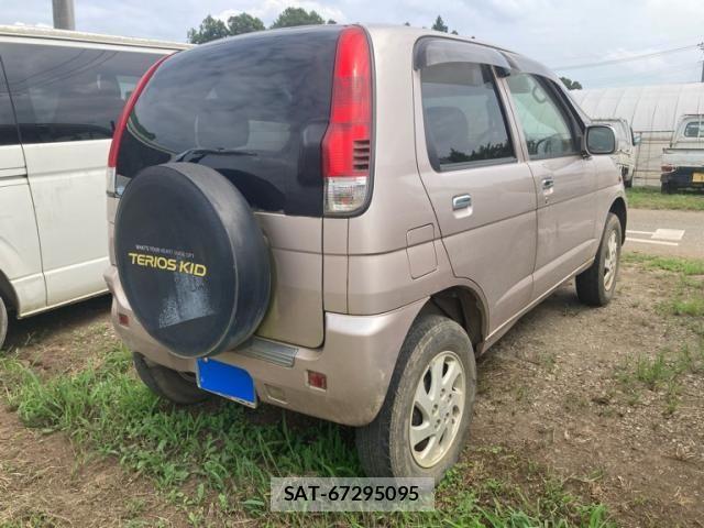 Daihatsu TERIOS KID 2005-09 8317640-4