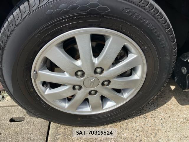 Daihatsu TERIOS KID 2007-08 8415470-7