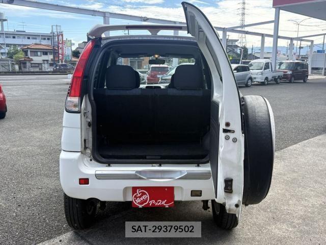 Daihatsu TERIOS KID 2006-02 8415471-14