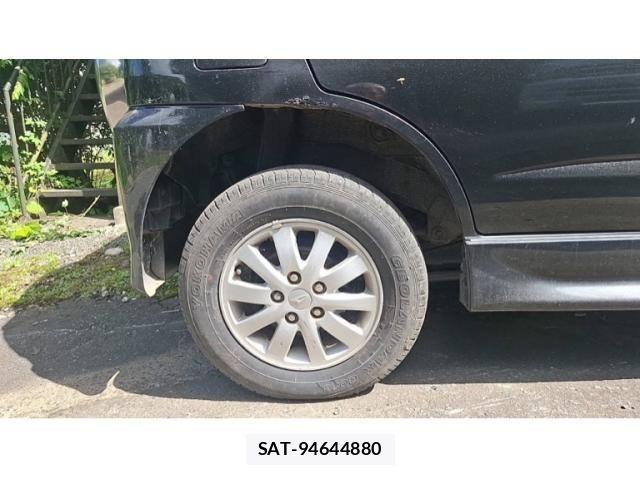 Daihatsu TERIOS KID 2009-08 8527779-2