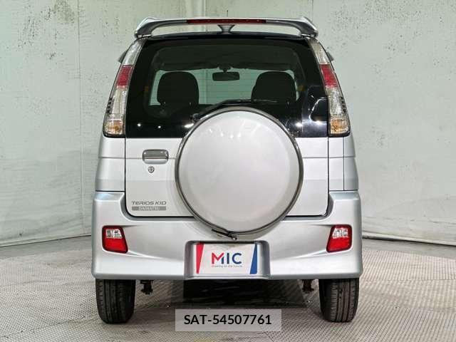 Daihatsu TERIOS KID 2009-07 8629368-6