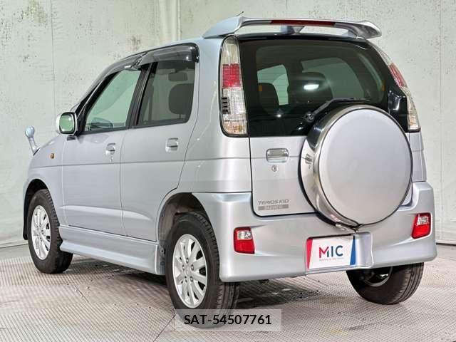Daihatsu TERIOS KID 2009-07 8629368-7